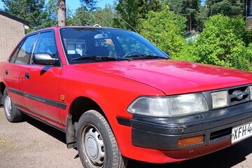 Toyota Carina II