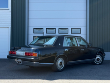 Toyota Century