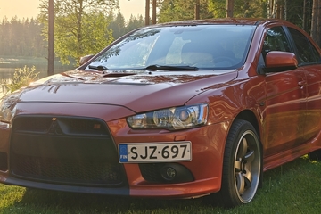 Mitsubishi Lancer