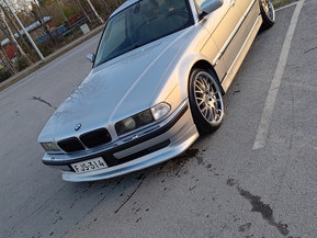 BMW 740