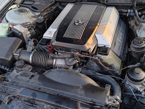 BMW 740