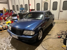 Mercedes-Benz 180