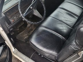 Cadillac De Ville