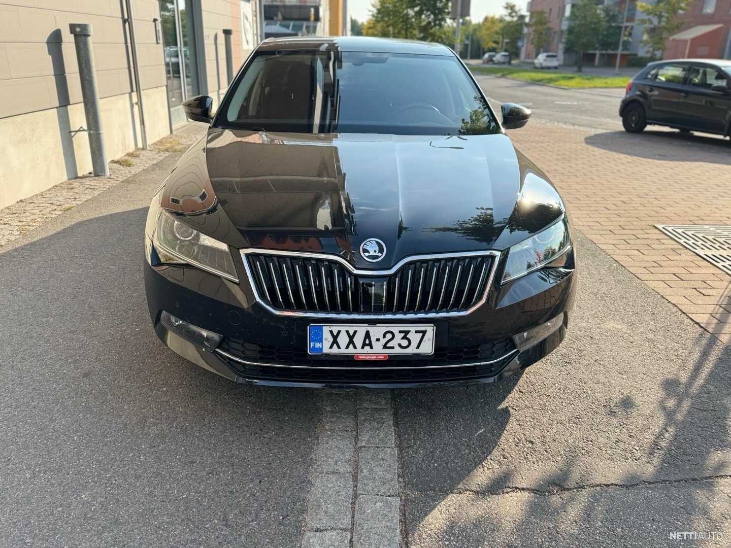 1 / 5