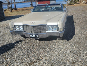 Cadillac De Ville