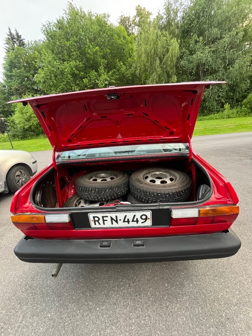 Volkswagen Polo 1992, kuva 5/10