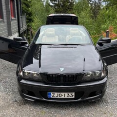 BMW 323