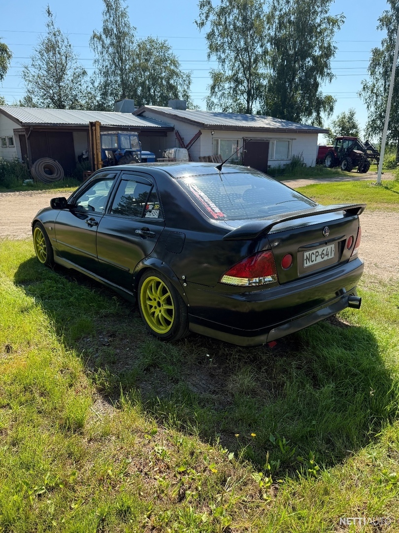 6 / 9