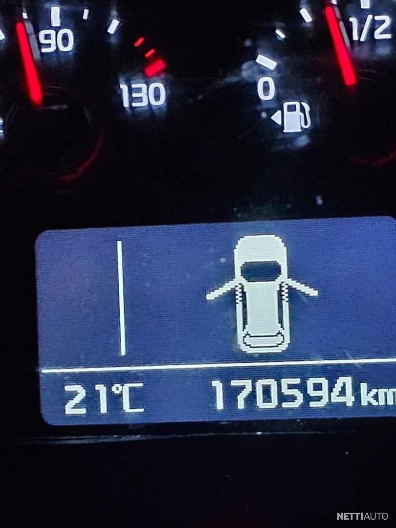 19 / 22