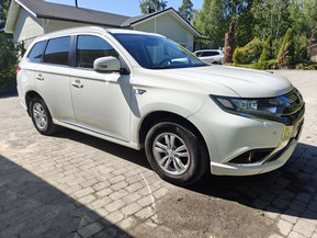 Mitsubishi Outlander PHEV