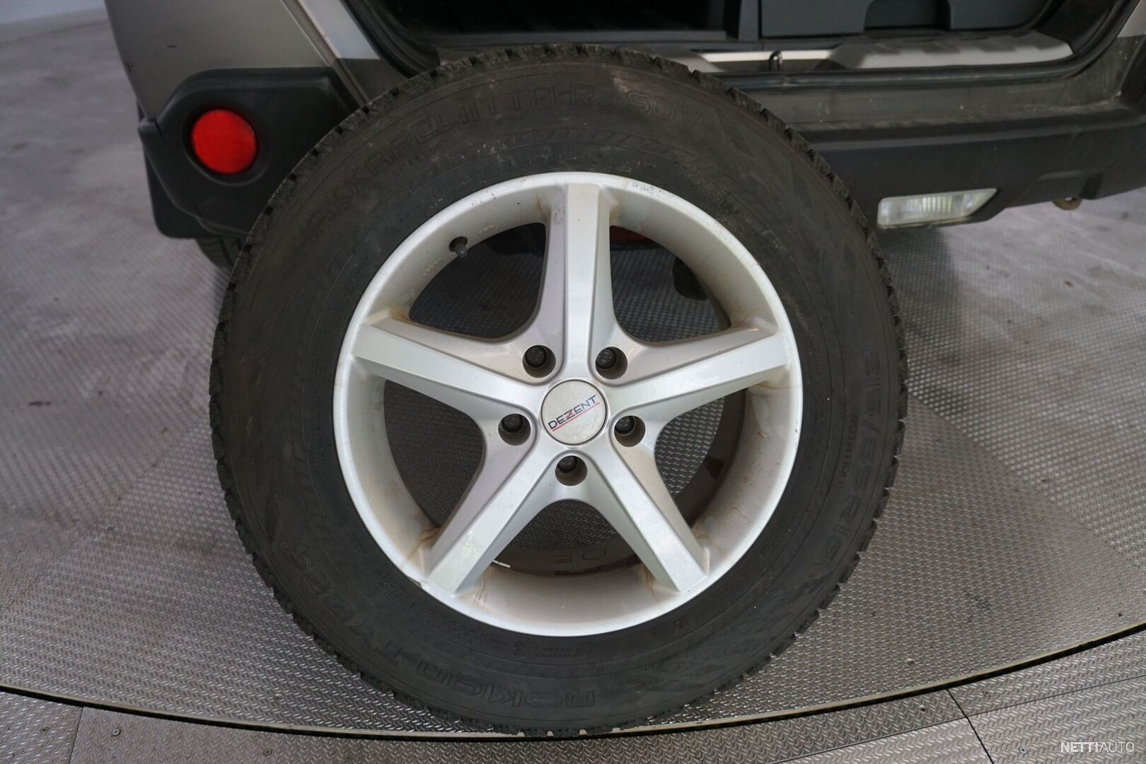 30 / 30