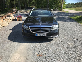 Mercedes-Benz E