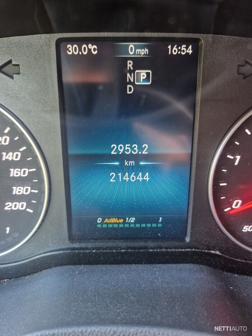 9 / 12