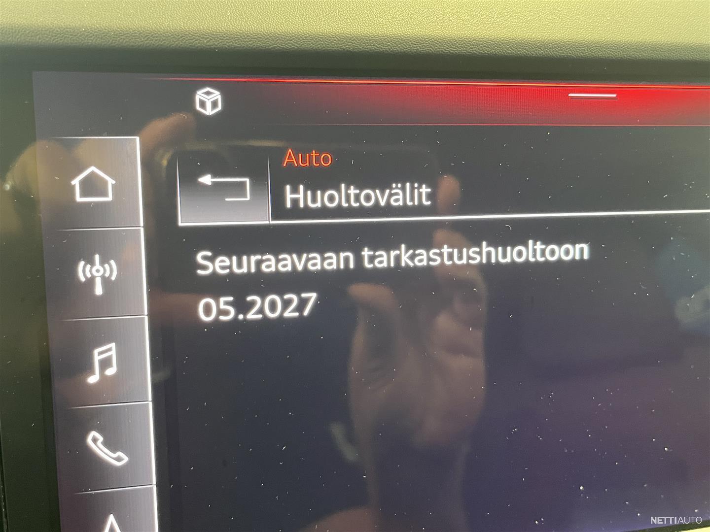 19 / 23