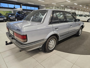 Mazda 323