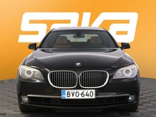 BMW 740