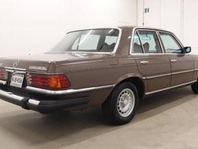 Mercedes-Benz 300