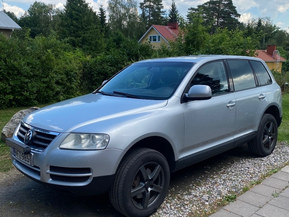 Volkswagen Touareg