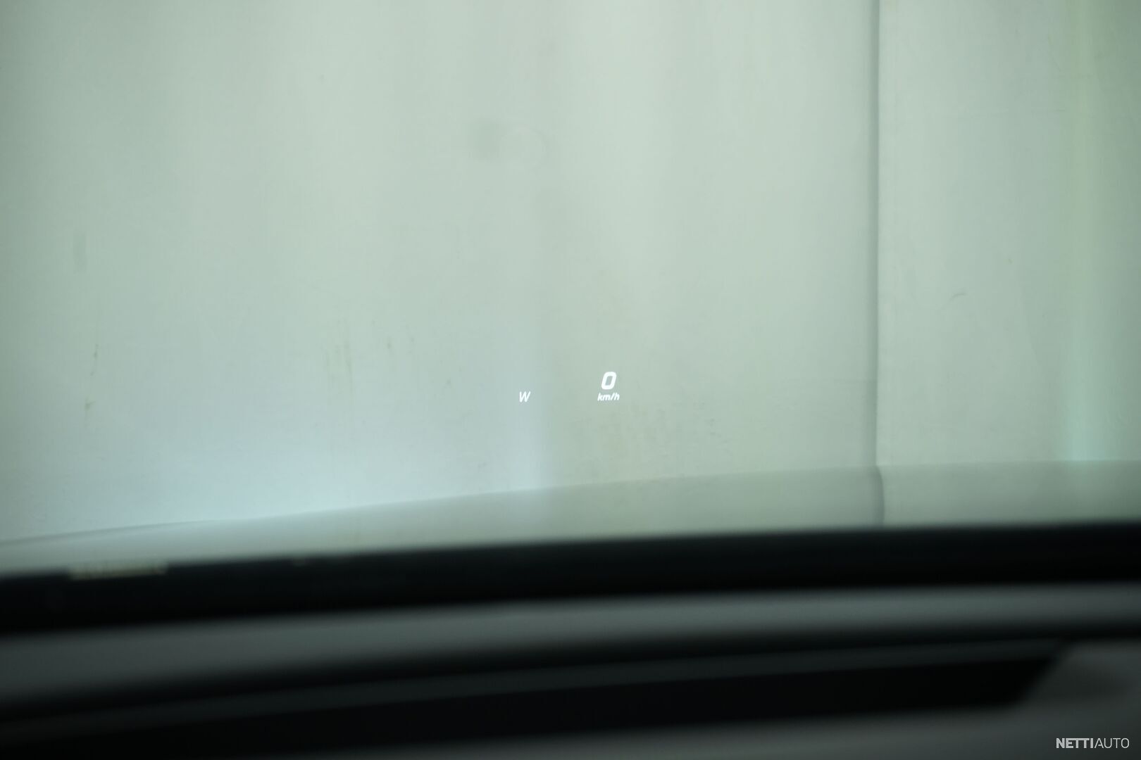18 / 30