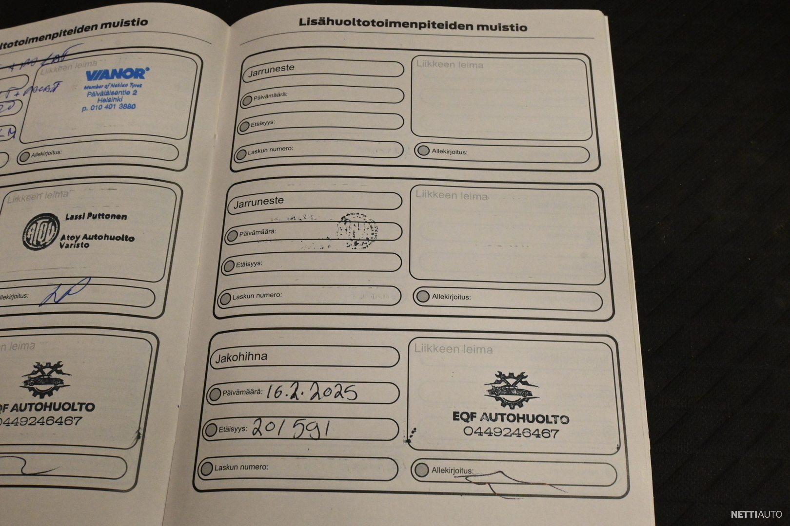 29 / 30