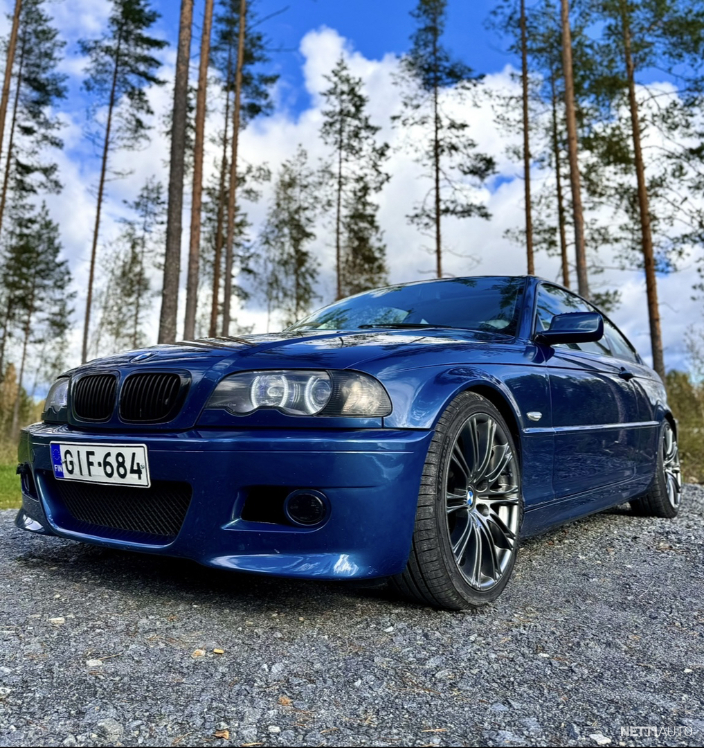 4 / 11
