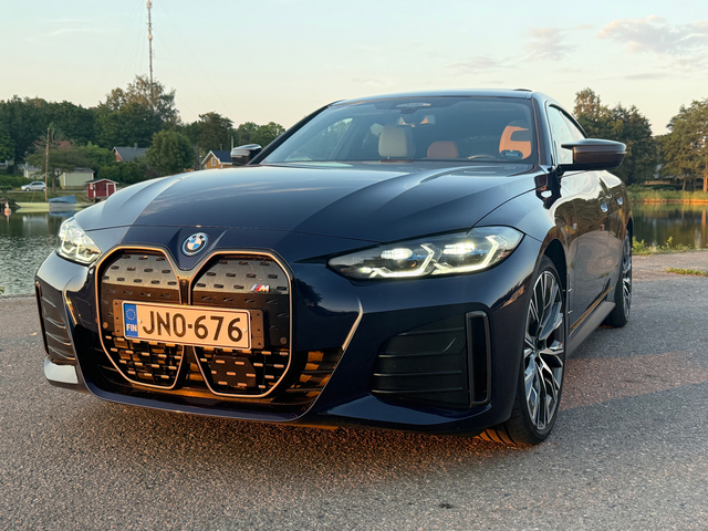 BMW i4 M50