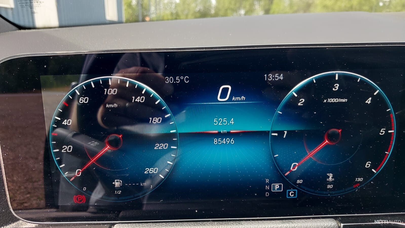 5 / 8