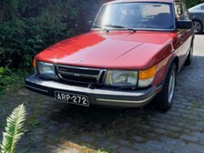 Saab 900
