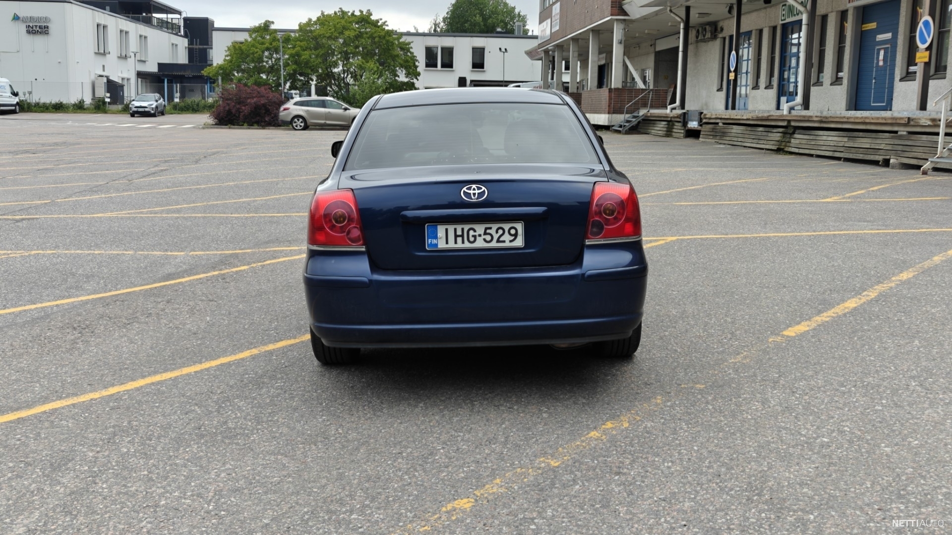 6 / 12