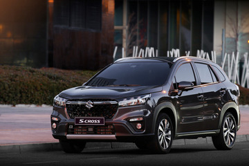 Suzuki S-cross