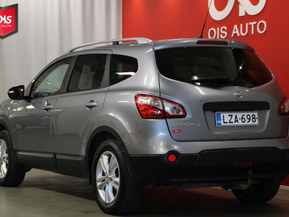Nissan Qashqai+2