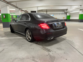 Mercedes-Benz E