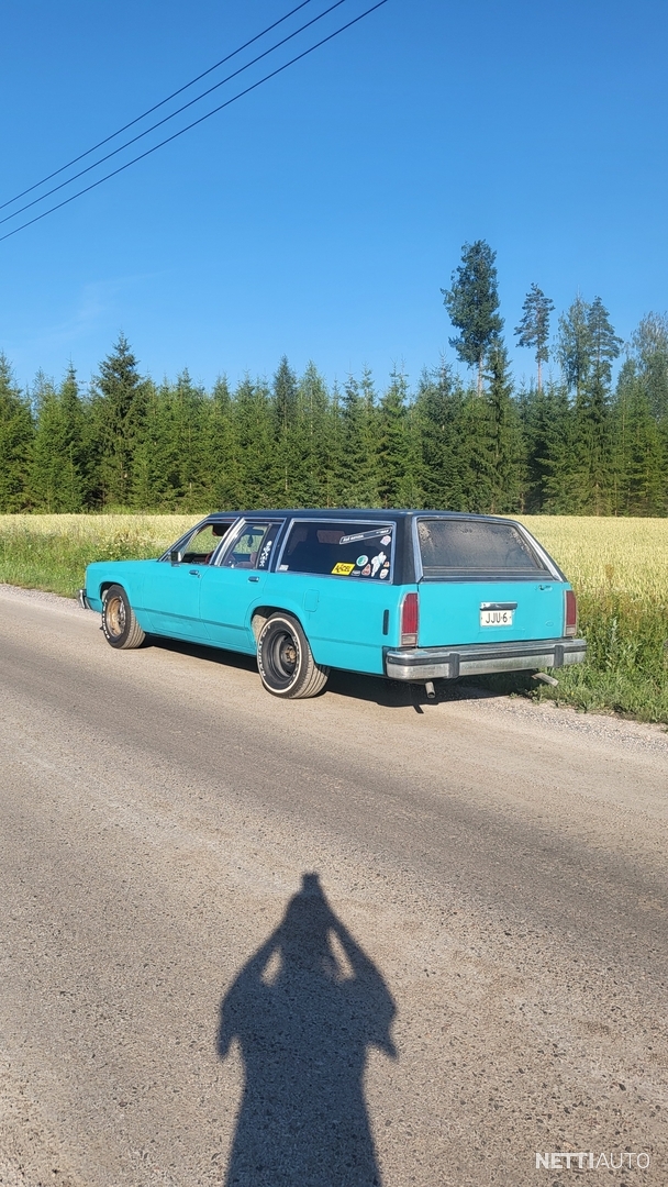 1 / 4