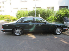 Jaguar XJ6