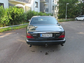 Jaguar XJ6