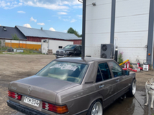 Mercedes-Benz 190