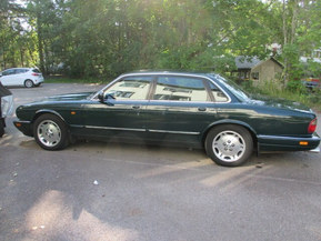 Jaguar XJ6