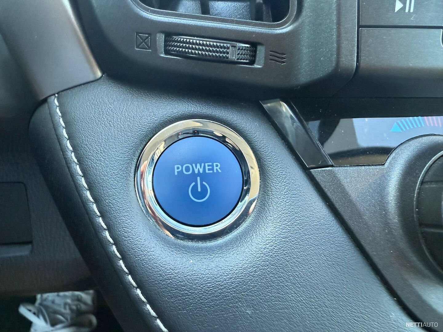 6 / 10
