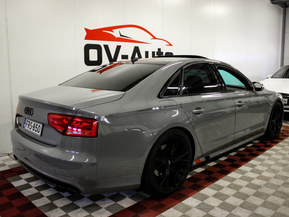 Audi S8