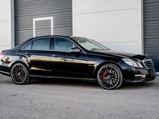 Mercedes-Benz E 63 AMG