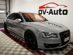 Audi S8