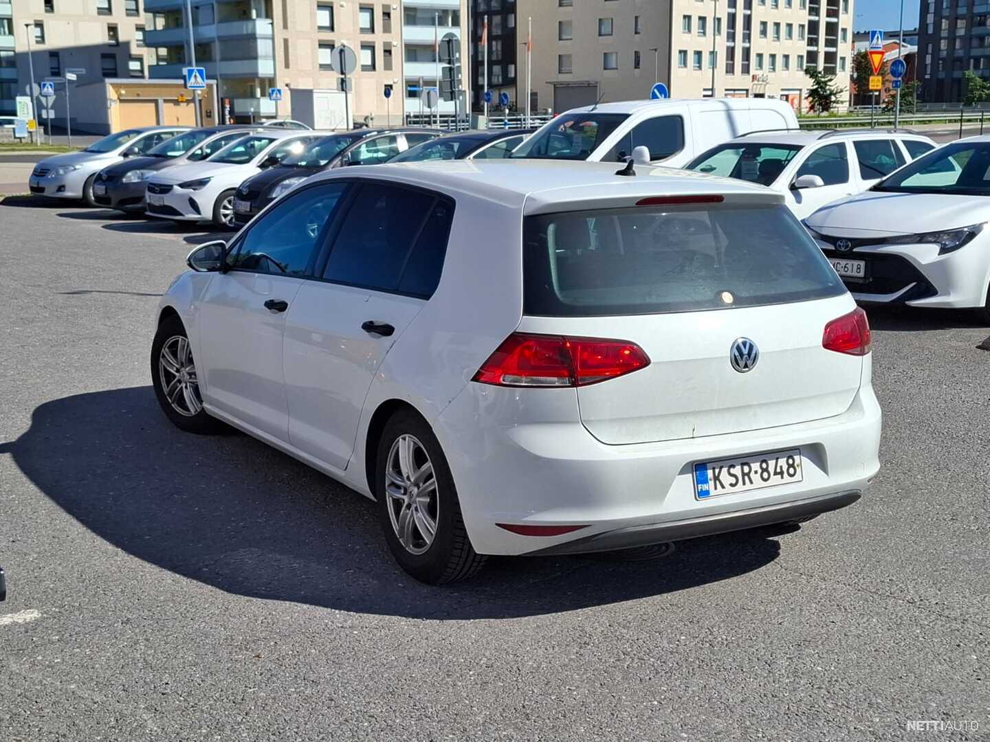 4 / 8
