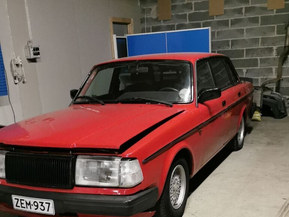 Volvo 240