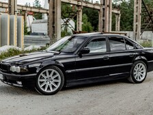 BMW 740