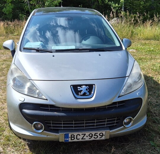 Peugeot 207