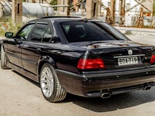BMW 740