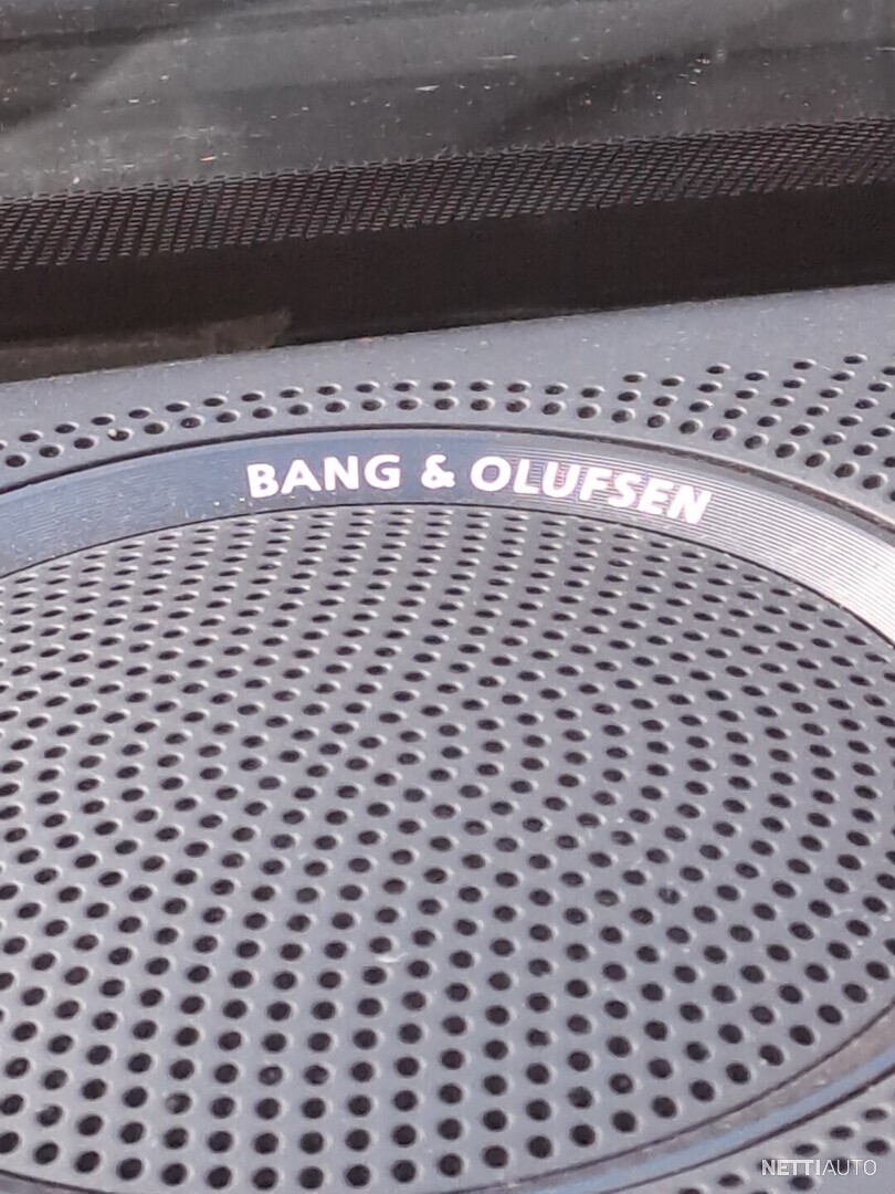 8 / 12
