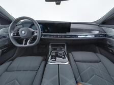 BMW 760