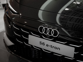 Audi S6 e-tron