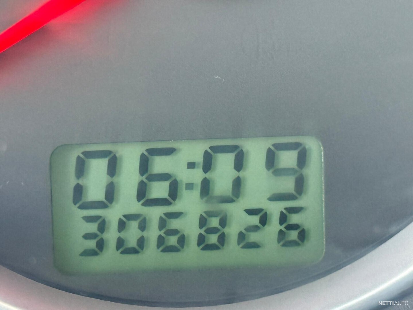 10 / 11